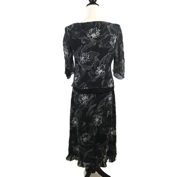 Cynthia Howie 2pc Skirt Set Size 10 Black - Picture 4 of 6